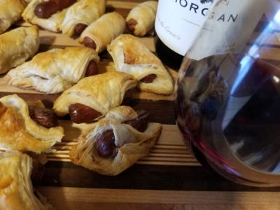 Pairing Off: Pigs in a blanket
