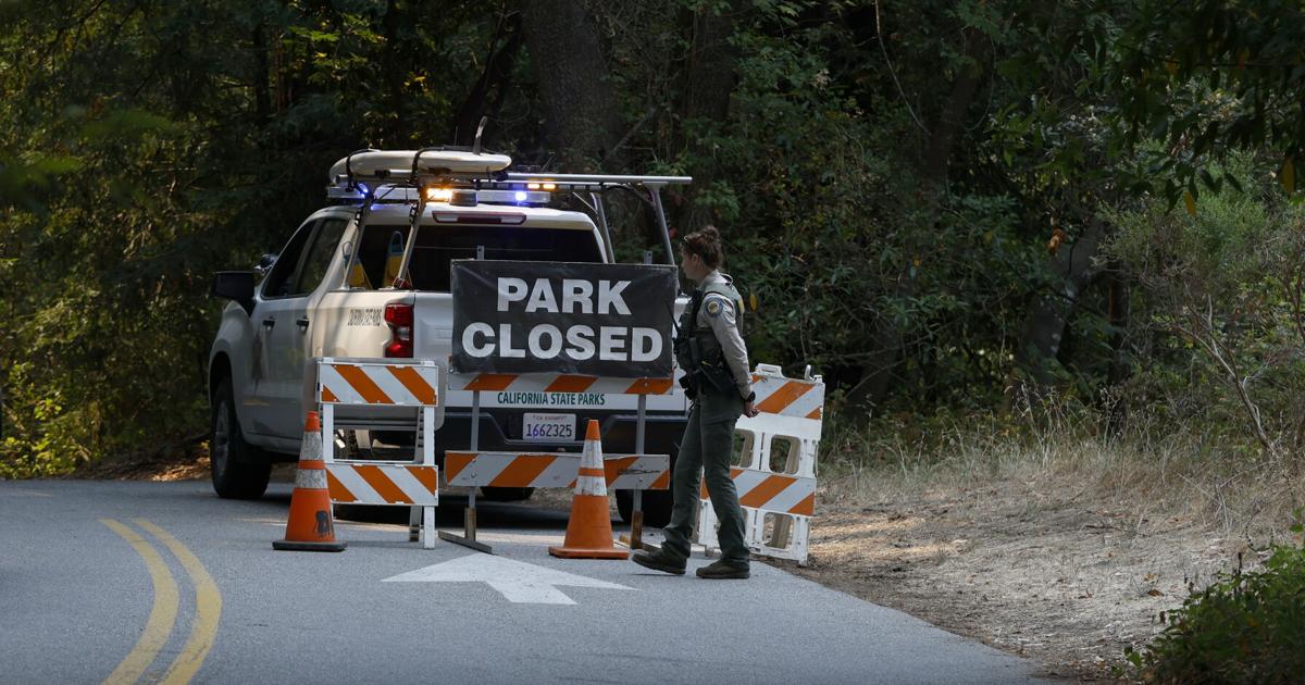 Orders to evacuate Big Sur expand as Timber Fire grows to nearly 2,500 acres; Highway 1 is closed.