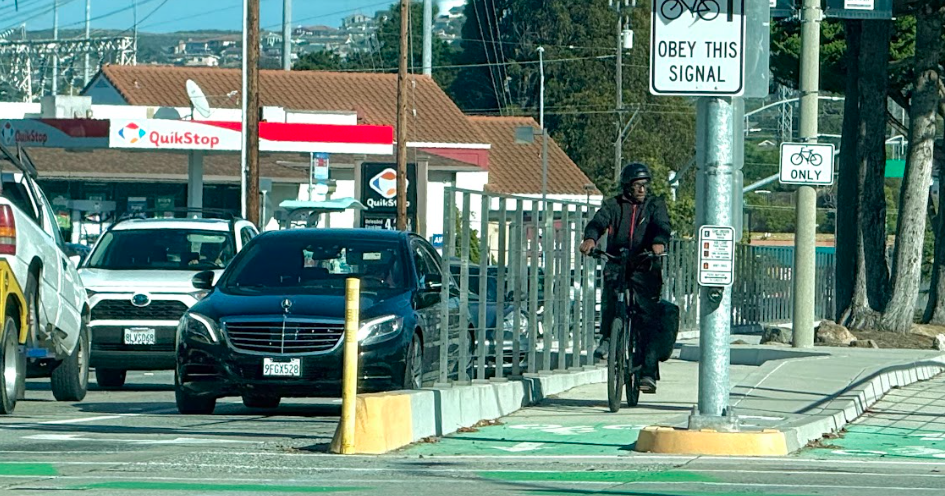 A study outlines ways rural and low-income communities can get around easier with zero emissions.