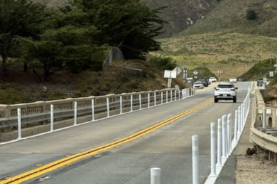 Garrapata Creek Bridge delineators