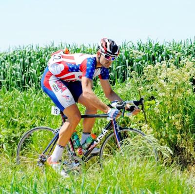 Eamon Lucas cyclist