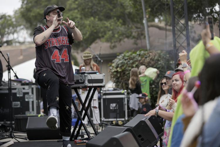 052723 Cali Roots 37.jpg