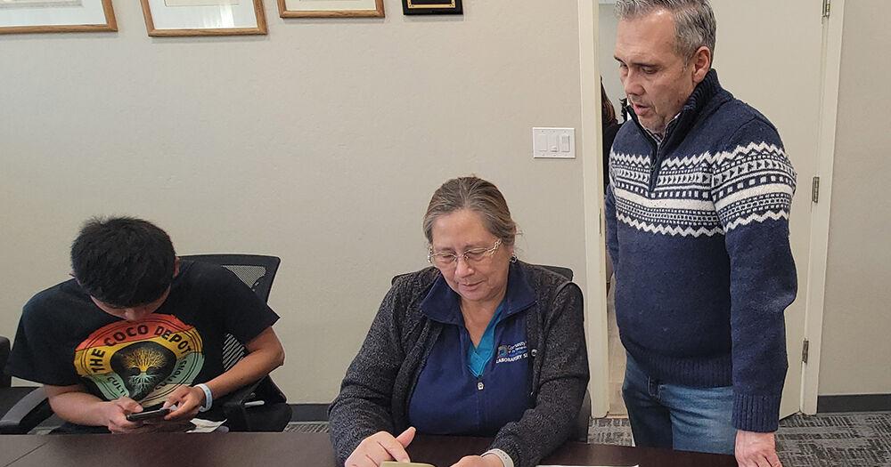 Mexican Consulate closes mobile pop-up in Salinas amid the resale of free appointment slots.