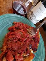 Pairing Off: Finding a wine for broad shouldered pizza is not so hard, it seems.