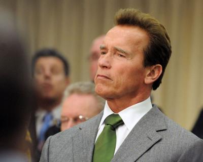 Schwarzenegger reverses position on offshore drilling.  