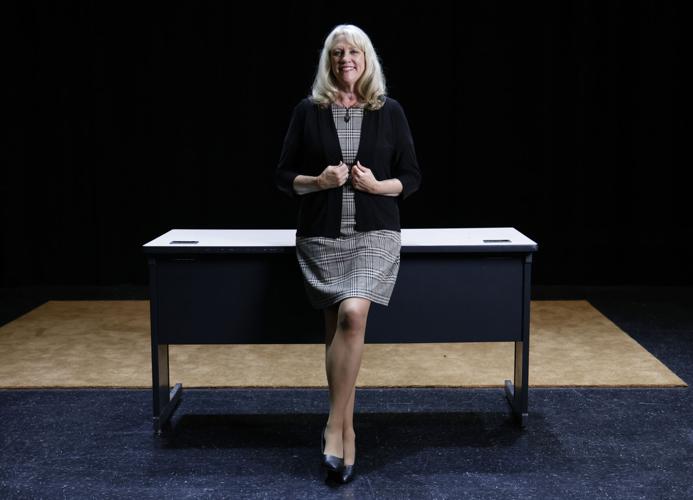 101024 Deneen Guss 01.jpg