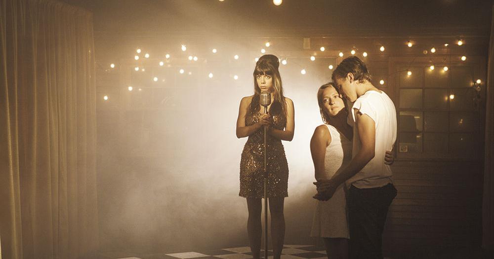 Hurray for the Riff Raff brings the heart of the country to Big Sur ...