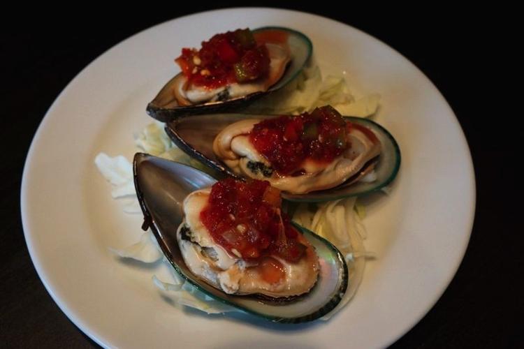 KS - zum sushi mussels.jpg