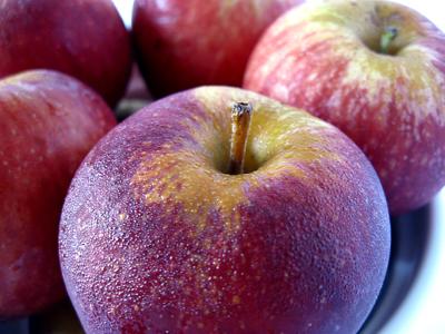 Apples