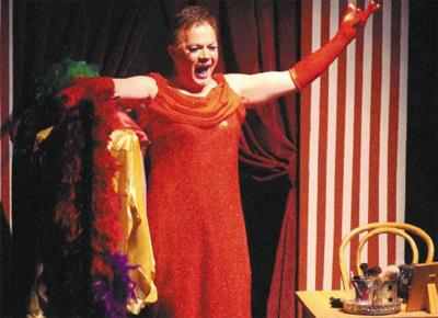 <i>La Cage aux Folles</i> entertains but cannot shock.  
