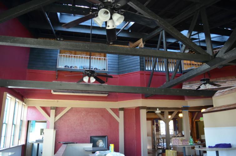 Giant Artichoke coastal dining room