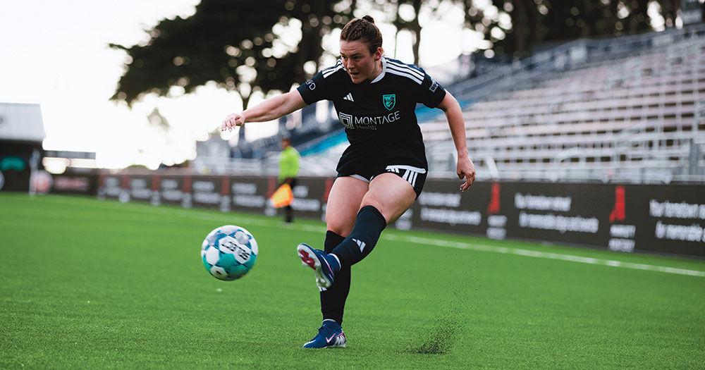 Brianna Castleberry went from a college soccer pitch to the Monterey Bay Sirens history book.