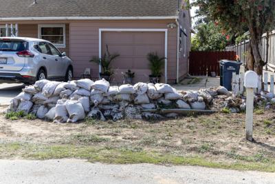 Bolsa Knolls sandbags