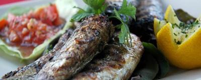 Aquarium's "Super Green List" highlights triply-eco seafood.  