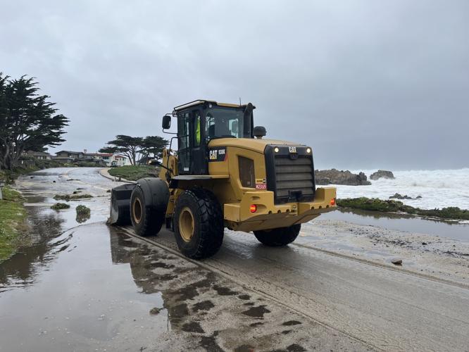 Point Pinos Heavy Equipment