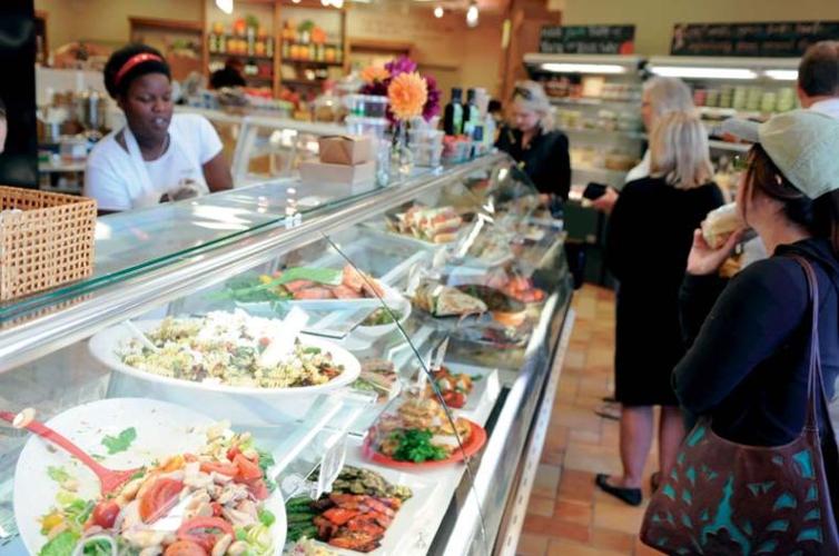 Rockin’ Food : Stone Creek Kitchen assembles a hit list of retail cooking tools, gourmet hot food and cheffing classes.  