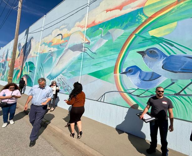 Pajaro mural 3