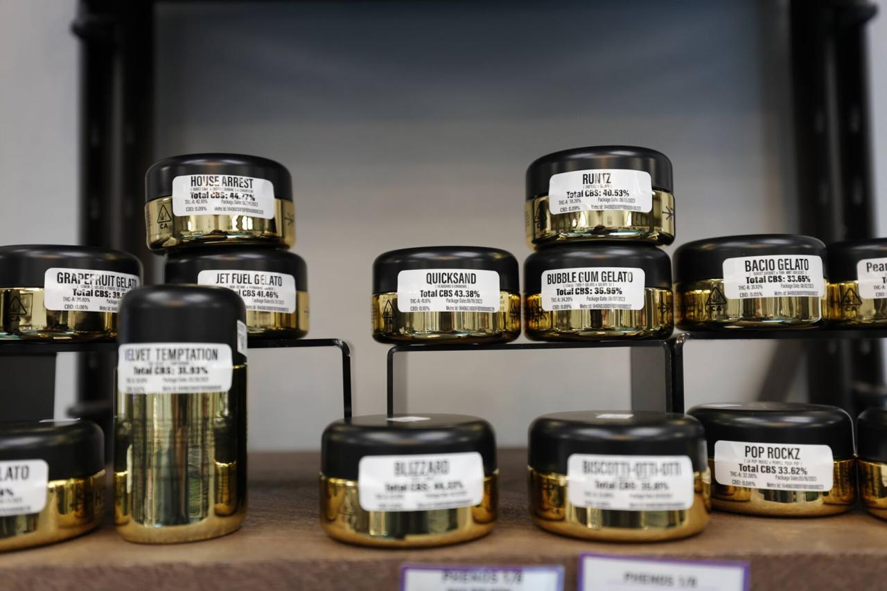La ordenanza sobre salones de consumo de cannabis avanza hacia la Junta de Supervisores.