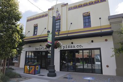 062223 Heirloom pizza 14.JPG