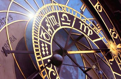•ICN-ASTRO_ZodiacClock-2