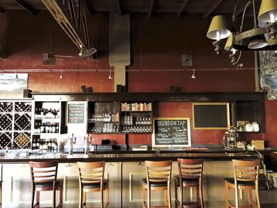 Melville Tavern bar