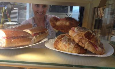 Lafayette opens in Carmel's Barnyard