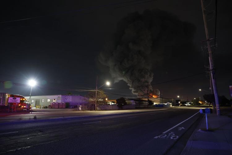 04132022taylor_farms_fire_salinas_01.JPG