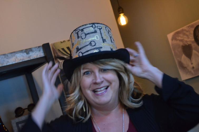 lori in hat.JPG