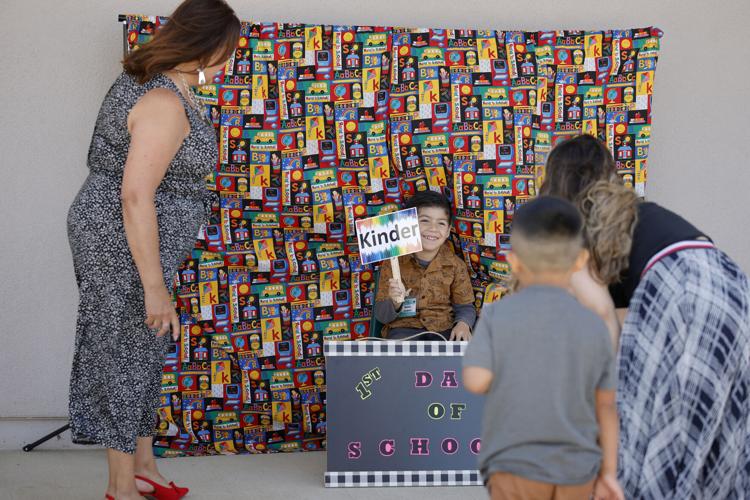 080723 Kindergarten Enrollment 03.jpg