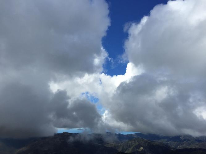 clouds from the top.JPG