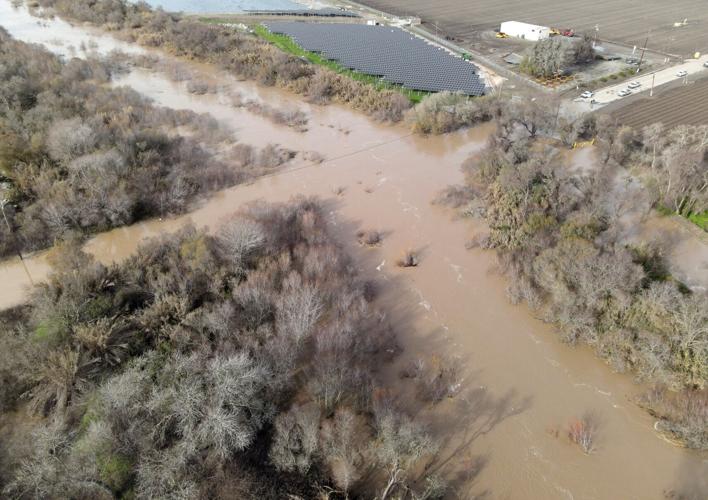 011223 Salinas river 06.jpg