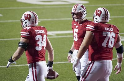 Graham Mertz - UW vs. Illinois