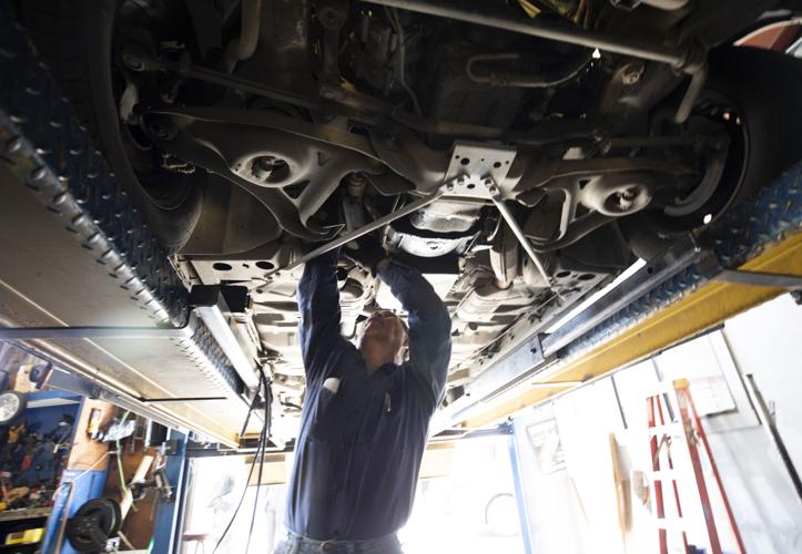 070721 Catalytic Converter Thieves 05.jpg