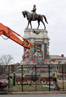 Lee Monument