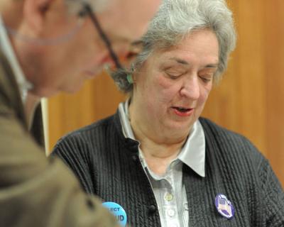 Mayor Sue McCloud back for a sixth term; City Council challenger Burnett wins big.  