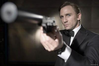 Casino Royale breathes fresh life into the James Bond franchise.  