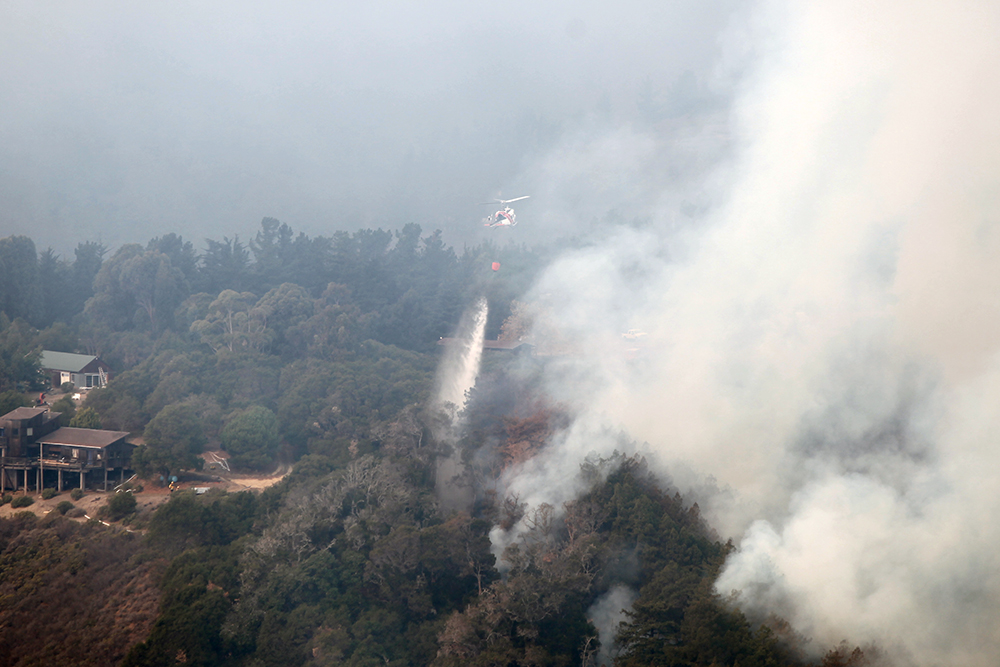 A selection of photos from the first day of the Pfeiffer Ridge Fire in