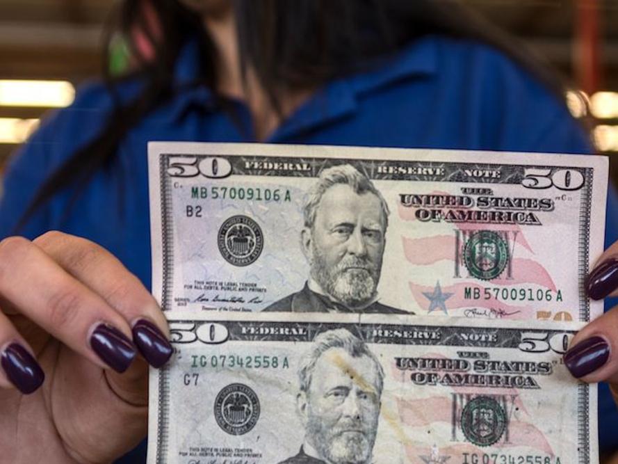 Counterfeit currency expected to spike during Car Week. | News |  montereycountyweekly.com