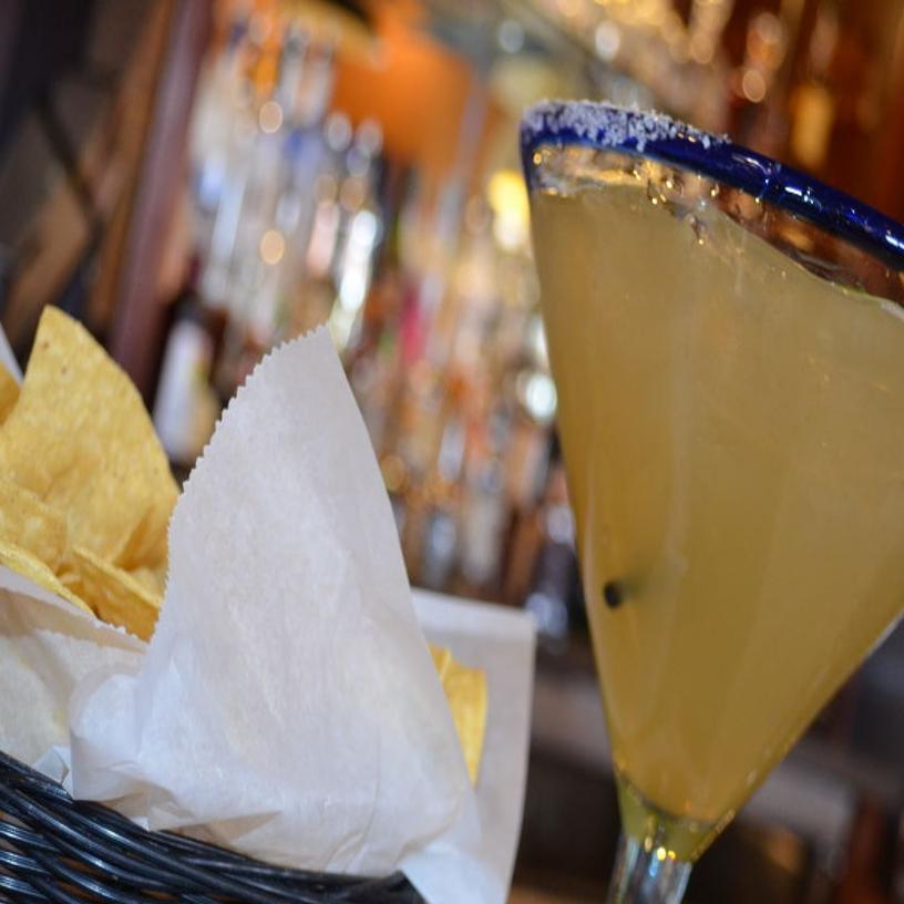 Best 20 Happy Hours In Monterey County Plus 13 Honorable Mentions Food Blog Montereycountyweekly Com