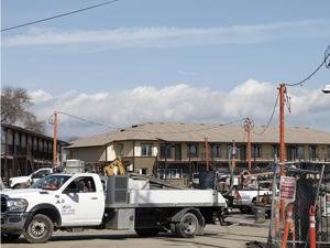 Image for display with article titled Farmworker housing proposed in Pajaro, next to another one under construction.