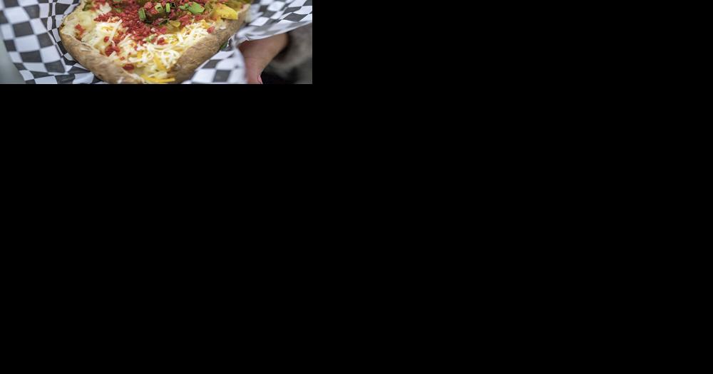 How California Rodeo Salinas feeds thousands of rodeo fans. - Vimarsana News