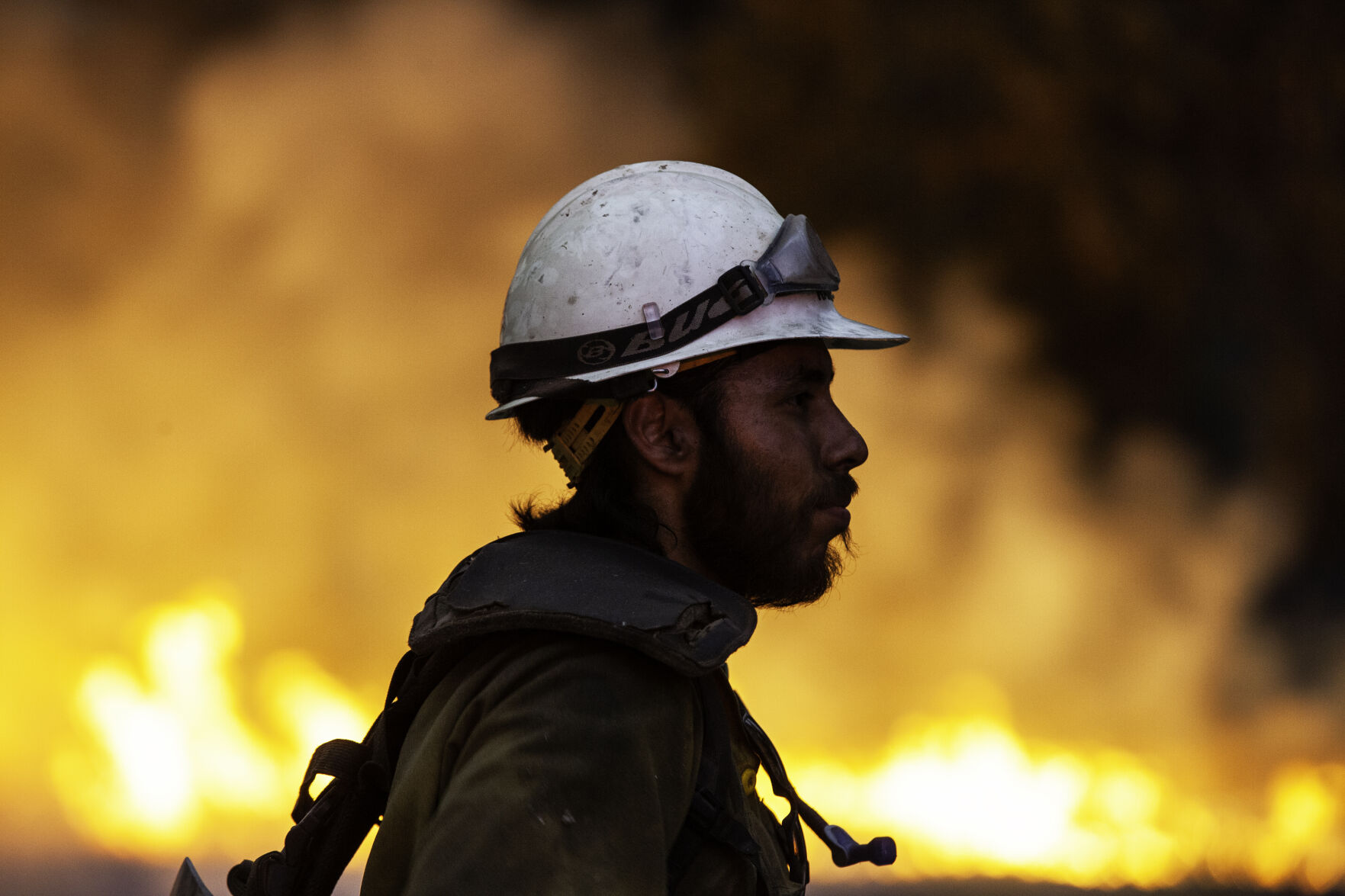 SLIDESHOW: Firefighters Perform A Controlled Burn On The Southeastern ...