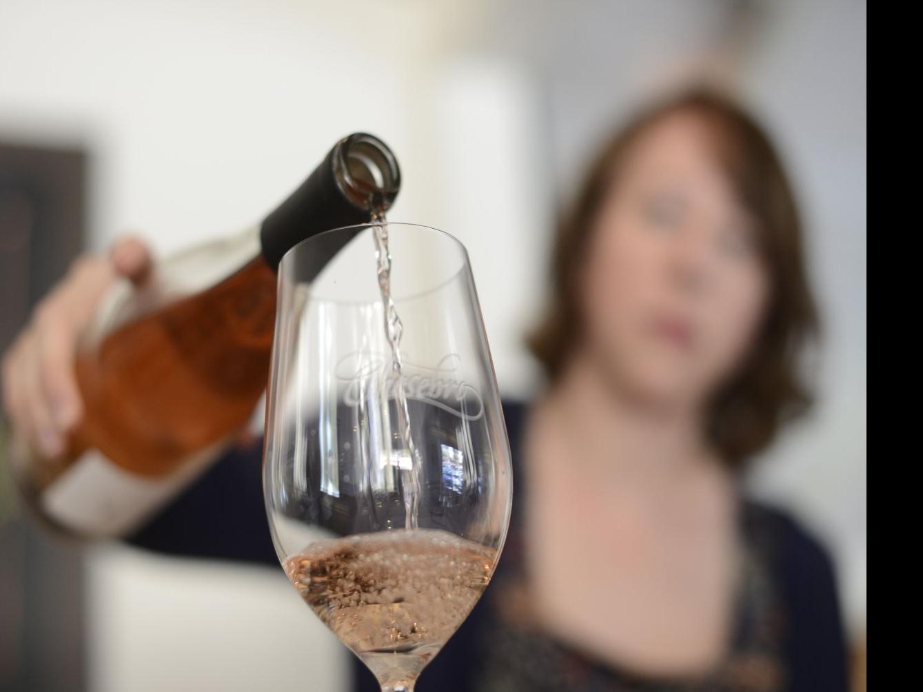 Monterey County Wine Tasting Rooms The Complete Carmel Valley Trail Food Blog Montereycountyweekly Com