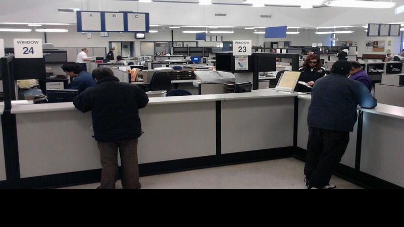 Salinas Dmv Closes Abruptly After An Employee Tests Positive For