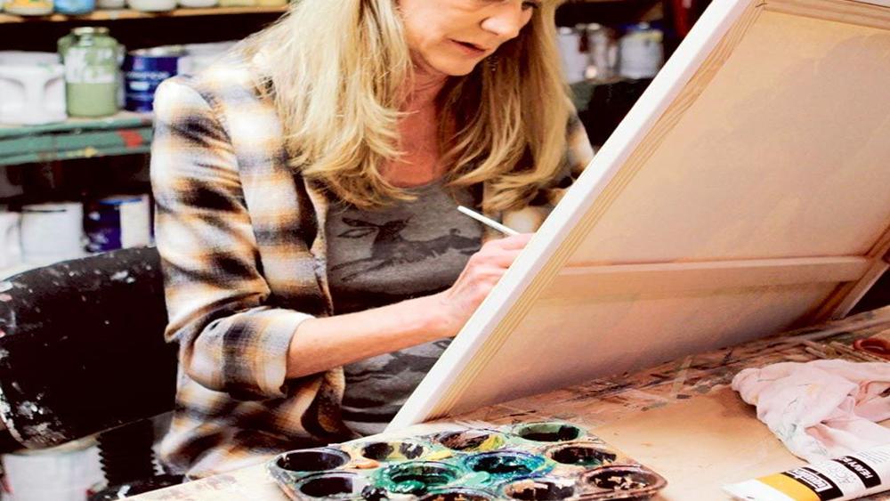 The Lisa Haas Design And Paint Team Beautifies Homes With