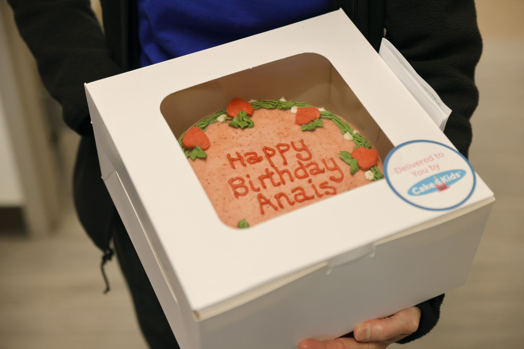 Anas - Animated Happy Birthday Cake GIF for WhatsApp — Download on  Funimada.com