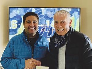 Image for display with article titled El Sausal Middle School Names Field after Quarterback Joe Kapp