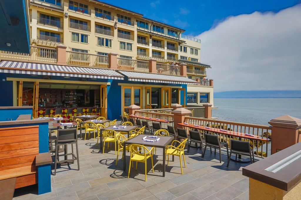 Local Star Is New Chef At Schooners Coastal Kitchen Bar Food Blog Montereycountyweekly Com