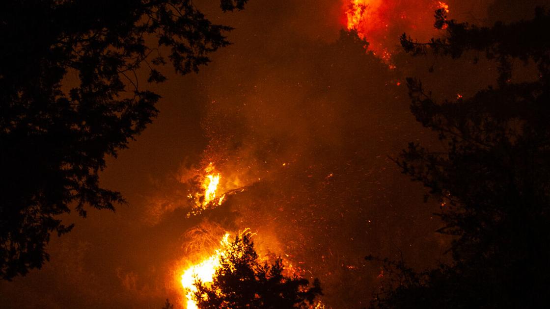 Updated Three Firefighters Have Been Airlifted To Fresno After Fire Station Burns As Dolan Fire In Big Sur Doubles In Size News Montereycountyweekly Com