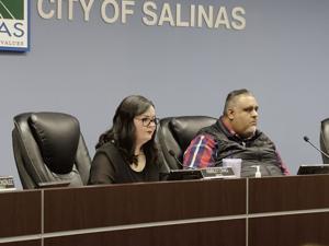 Image for display with article titled Salinas Approves Increasing Council Compensation